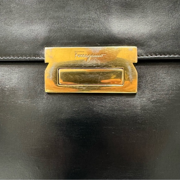 **SOLD**Salvatore Ferragamo Vintage Bag - Picture 5 of 9